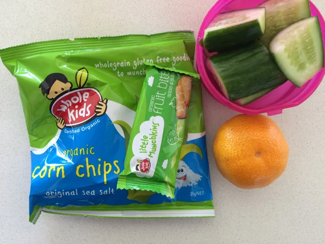 wholekidsorganicsnacks04.jpg