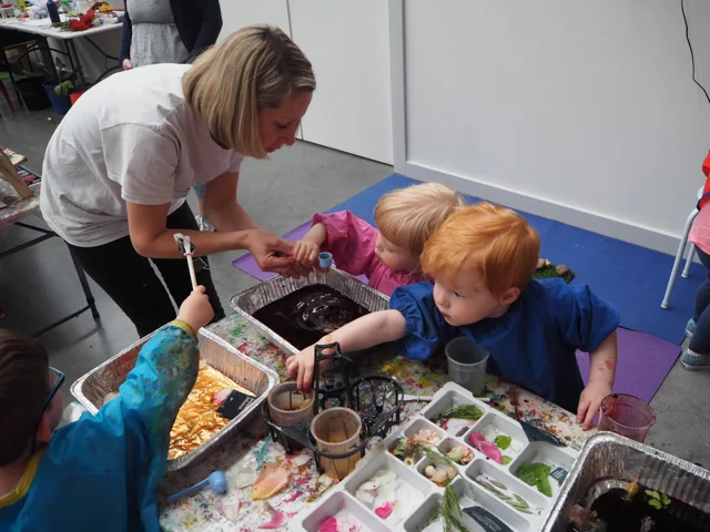 Photo credit: @kateflatman for @busycitykids