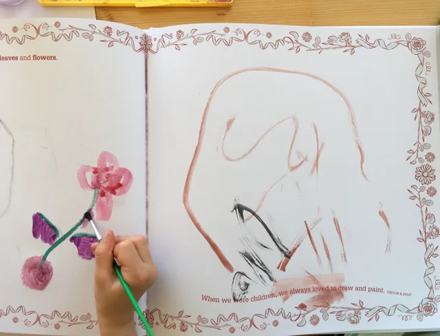 viktor&rolfdrawingbookforkids07.jpg