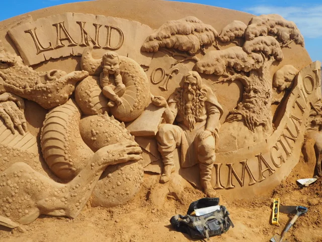 sandsculptingaustralia01.jpg