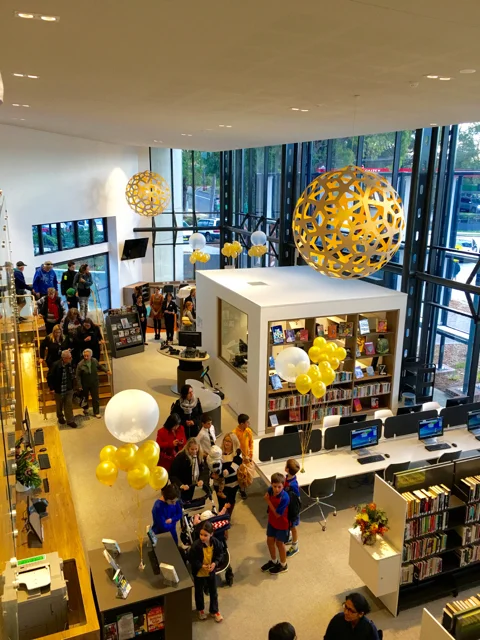 glenstreetlibrary01.jpg