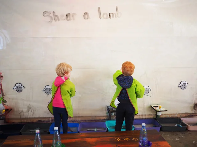 Photo credit: @kateflatman for @busycitykids