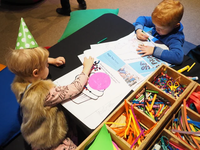 Photo credit: @kateflatman for @busycitykids