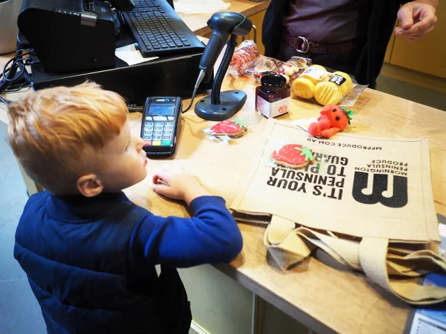 Photo credit: @kateflatman for @busycitykids