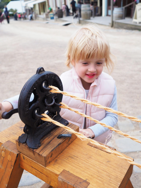 Photo credit: @kateflatman for @busycitykids
