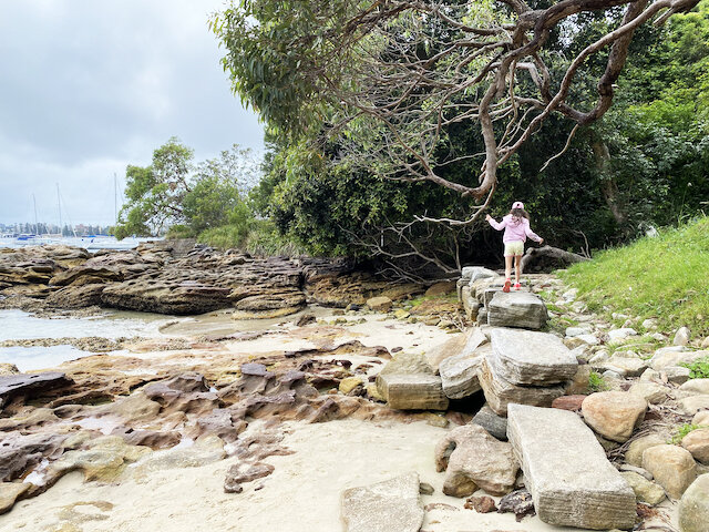 Forty Baskets Beach start of the walk - Photo Credit: @busycitykids