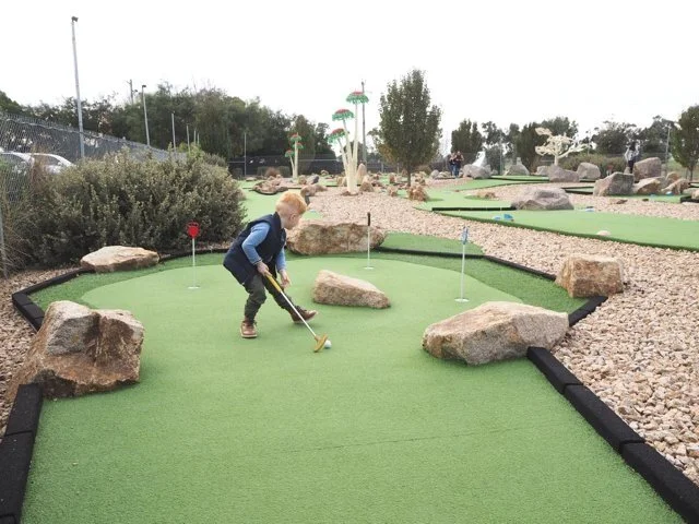 Boneo Maze Mini Golf &amp; Maze