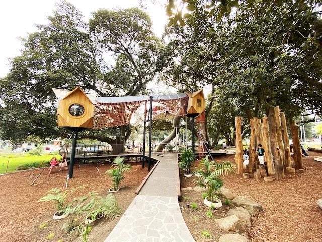 Lincoln Square playground - Carlton - Melbourne - Review