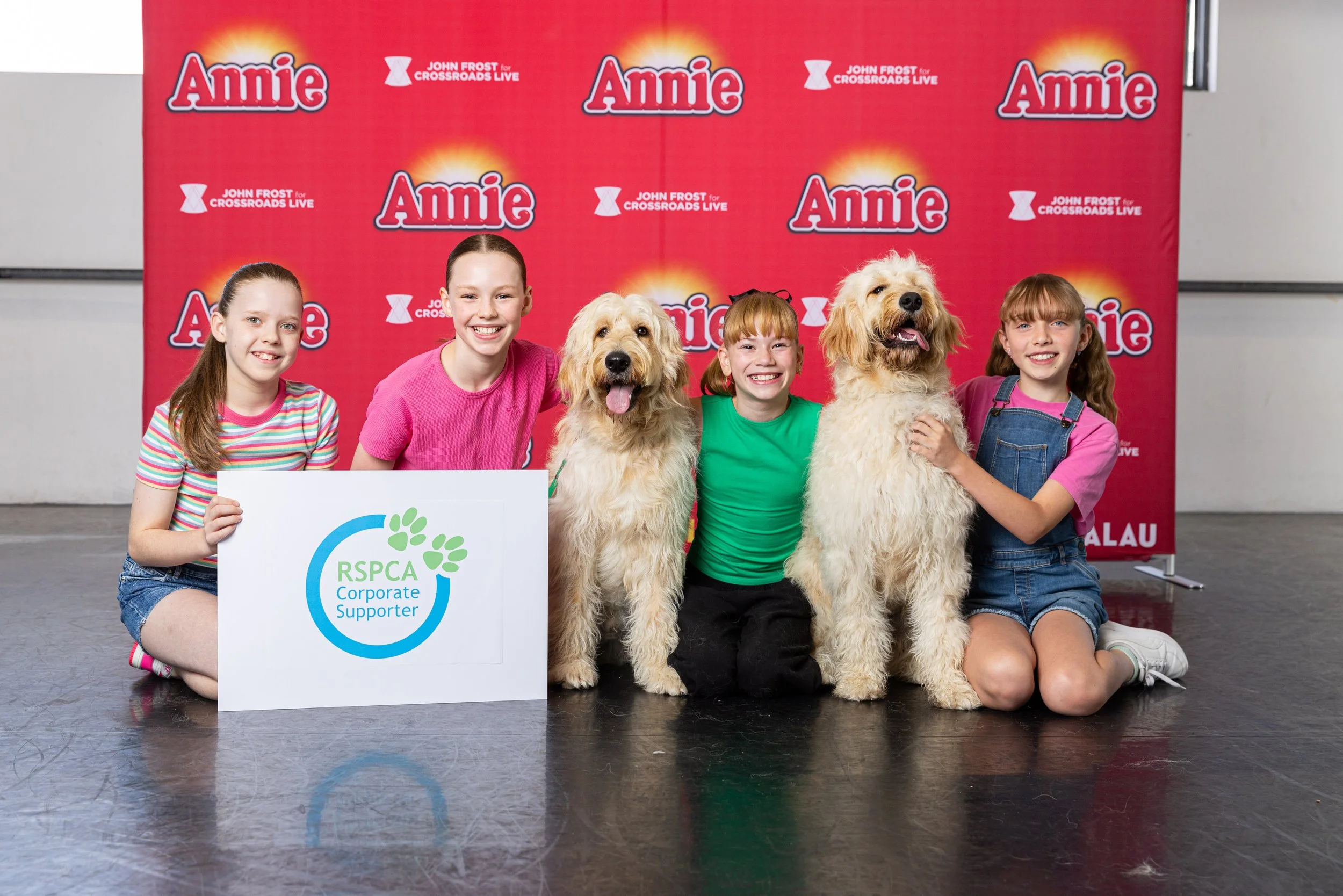 [Sydney] [Melbourne] Annie Partners With RSPCA as New Performances Released in Melbourne