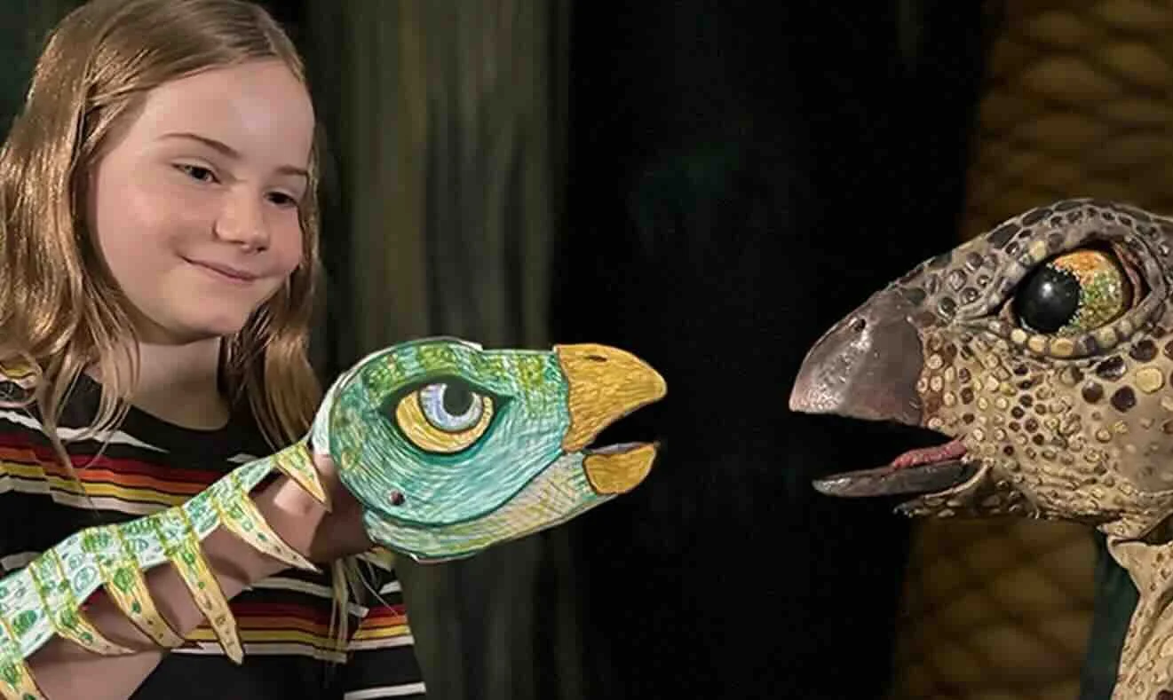 Make a Dinosaur Puppet with Erth