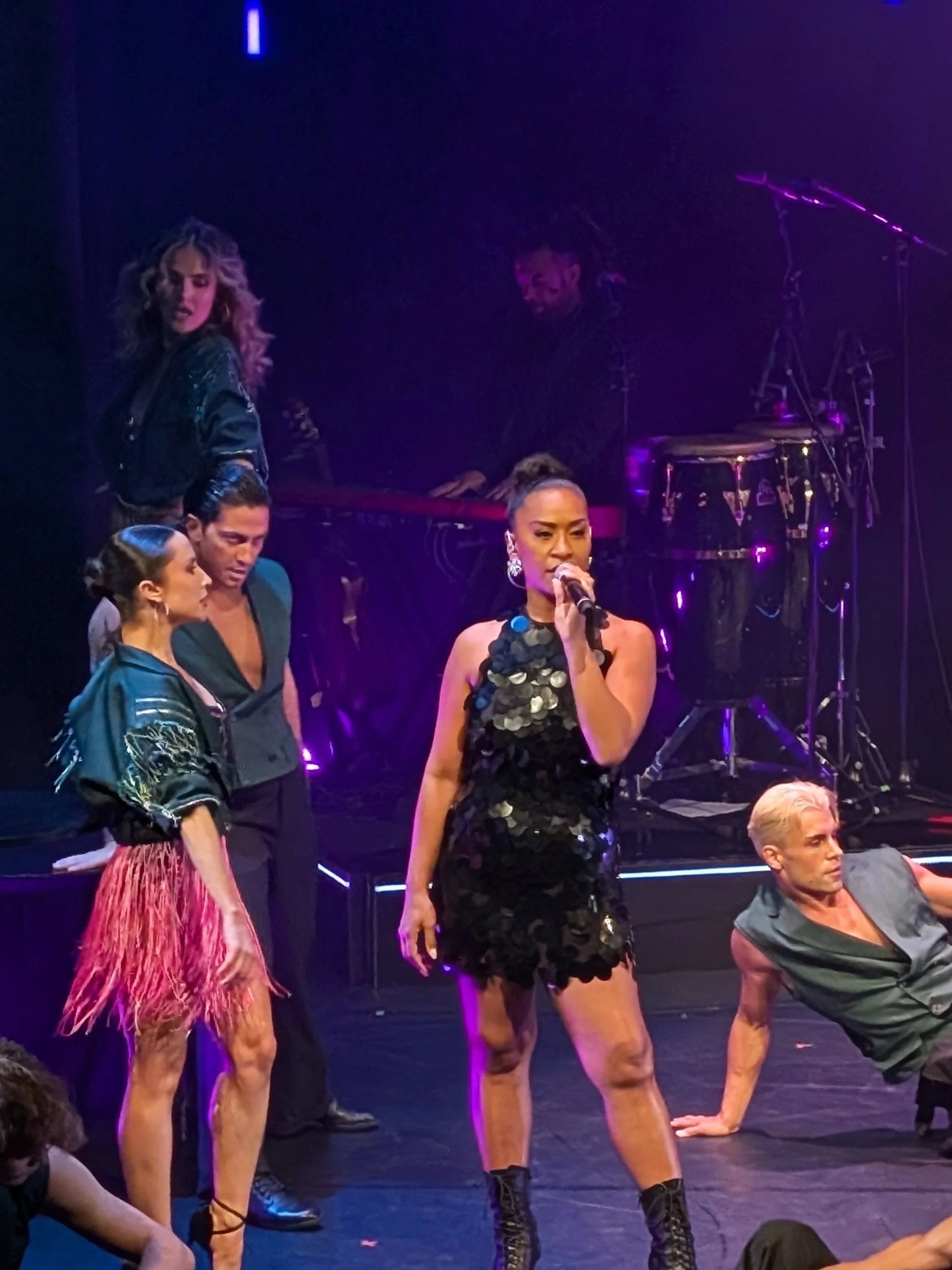 #sydney REVIEW - Burn The Floor: Luminous at Sydney Opera House Playhouse until 29th August 2026

Livia @chamellephoto checked out a fantastic show for us last night, and we can see why extra performances have been added due to high demand!

Here&rsq
