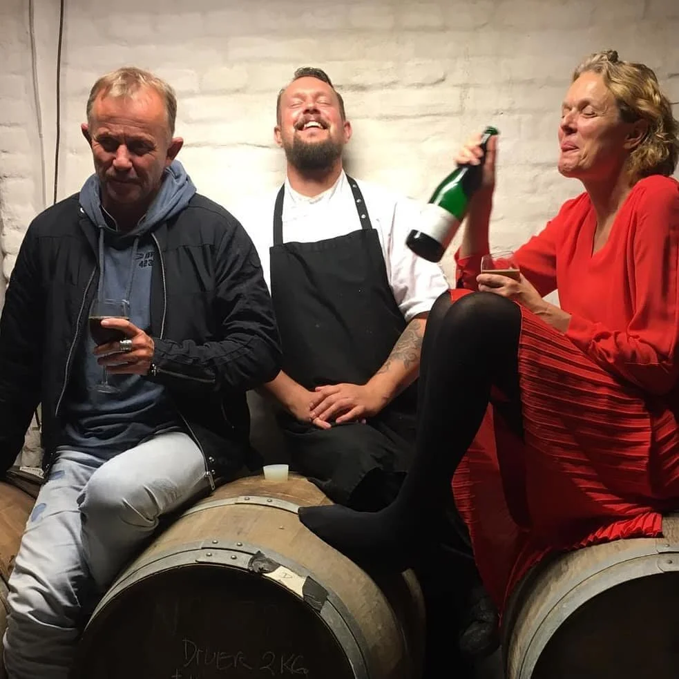 🙏 for en veloverst&aring;et middag. Vi slutter af med man&eacute;r @clauselgaard &amp; @michael_skovsgaard 

#boegedal #&oslash;l #dansk&oslash;l #beer #gravitybrewing #fritfaldsbryggeri #gravity #h&aring;ndlavet #vejle #craftbeer #farmhousebrew #cr