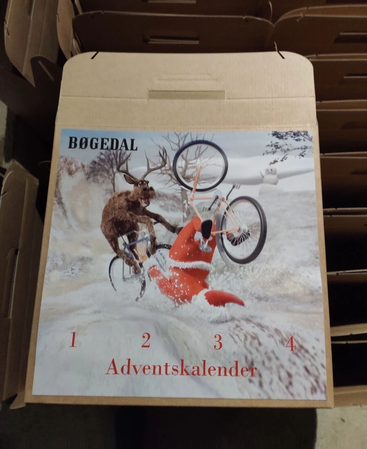 De f&oslash;rste adventkasser er p&aring; vej ud af d&oslash;ren i dag🧑&zwj;🎄

#adventsgave 
#&oslash;logadvent