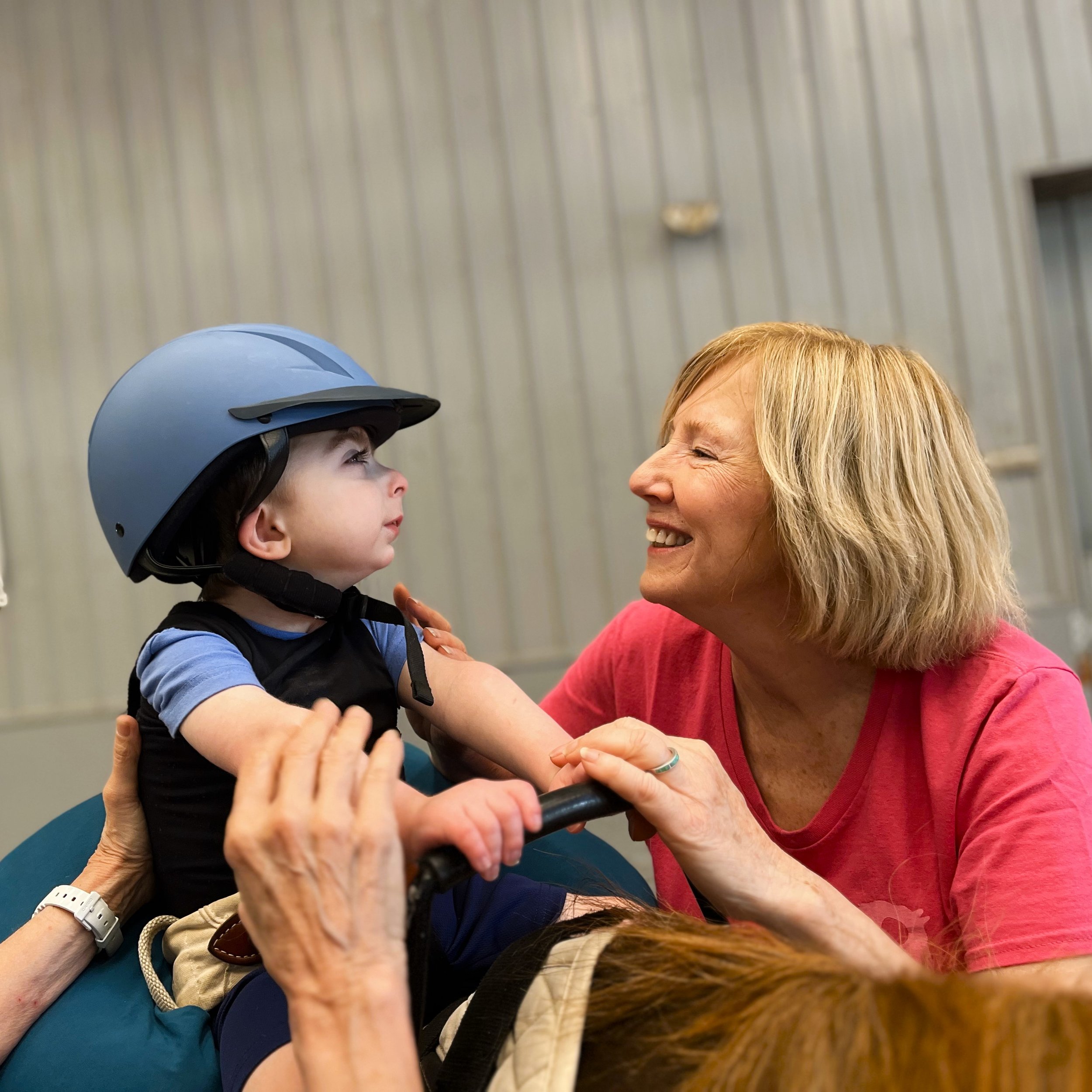 IMG_4431-sq pillar-murphy-debi.jpg