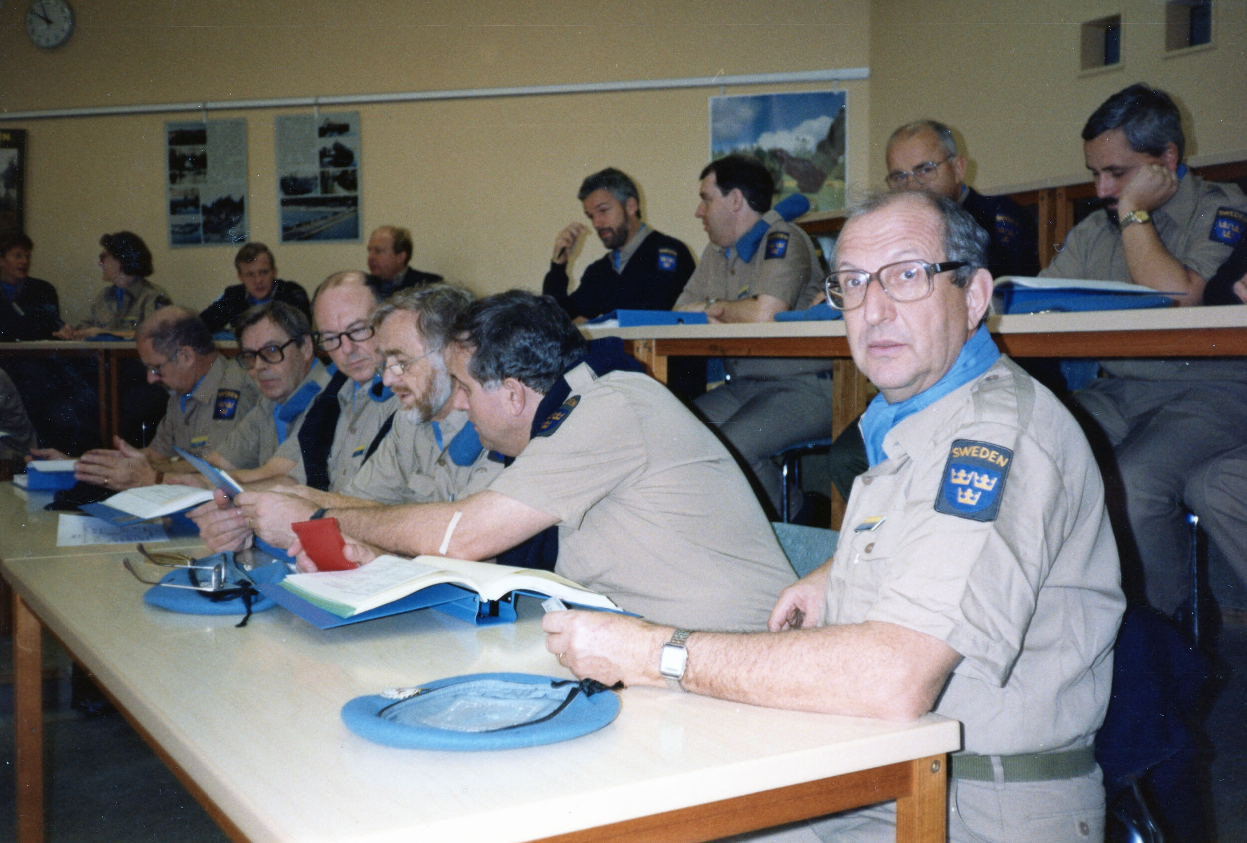  I bild (längst fram): valövervakaren Lars Nopp   