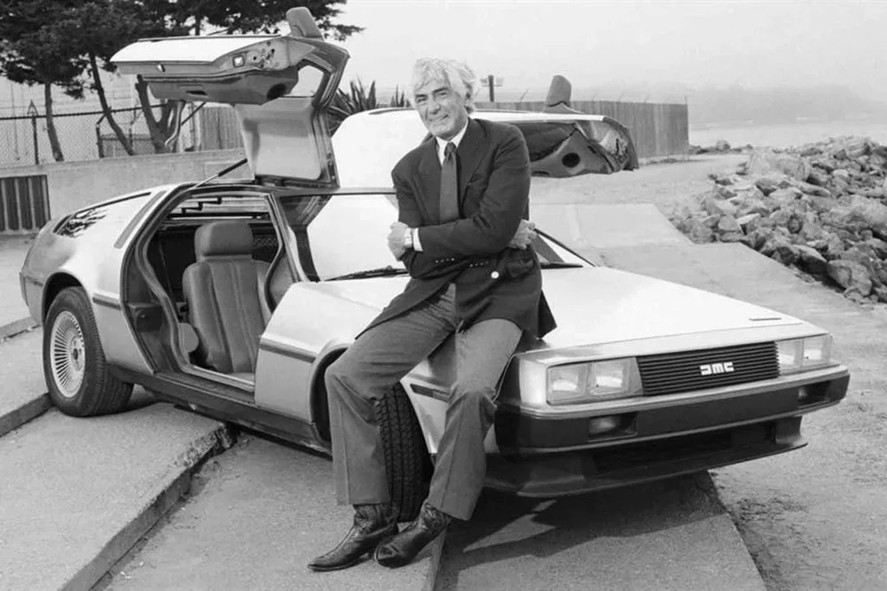 Photo of John DeLorean with the DMC-12