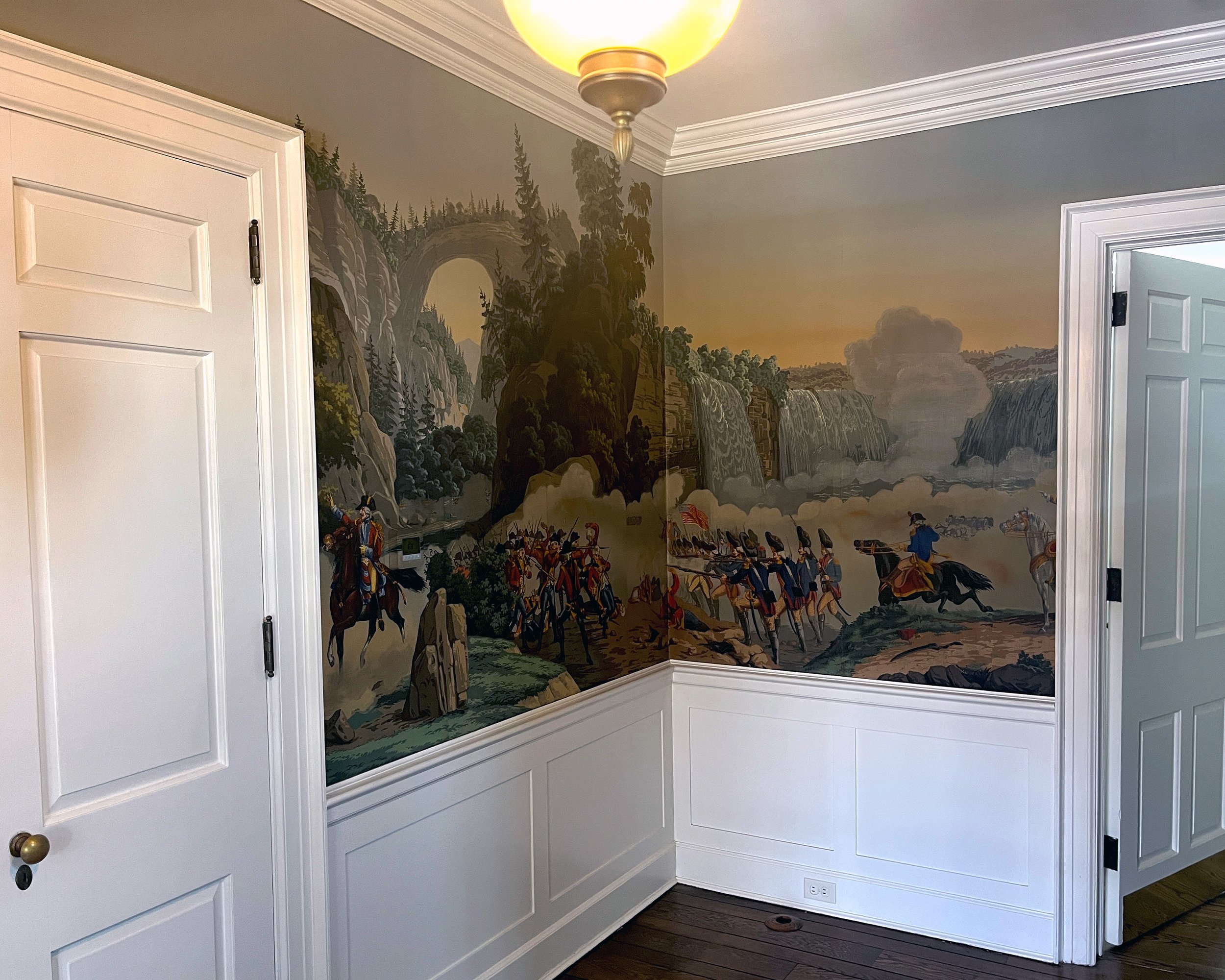 Zuber War of Independence wallpaper after restoration