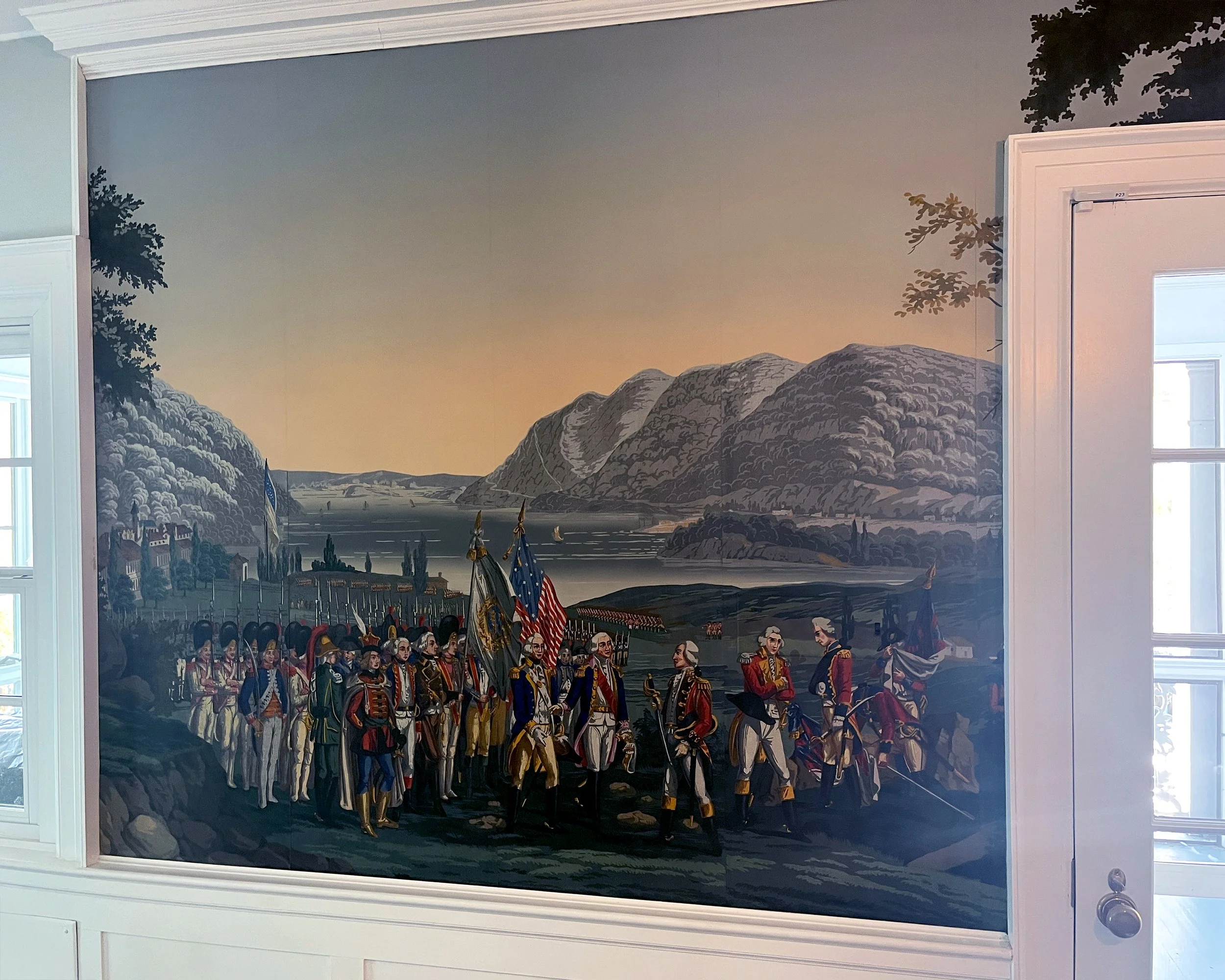 Zuber War of Independence wallpaper after restoration