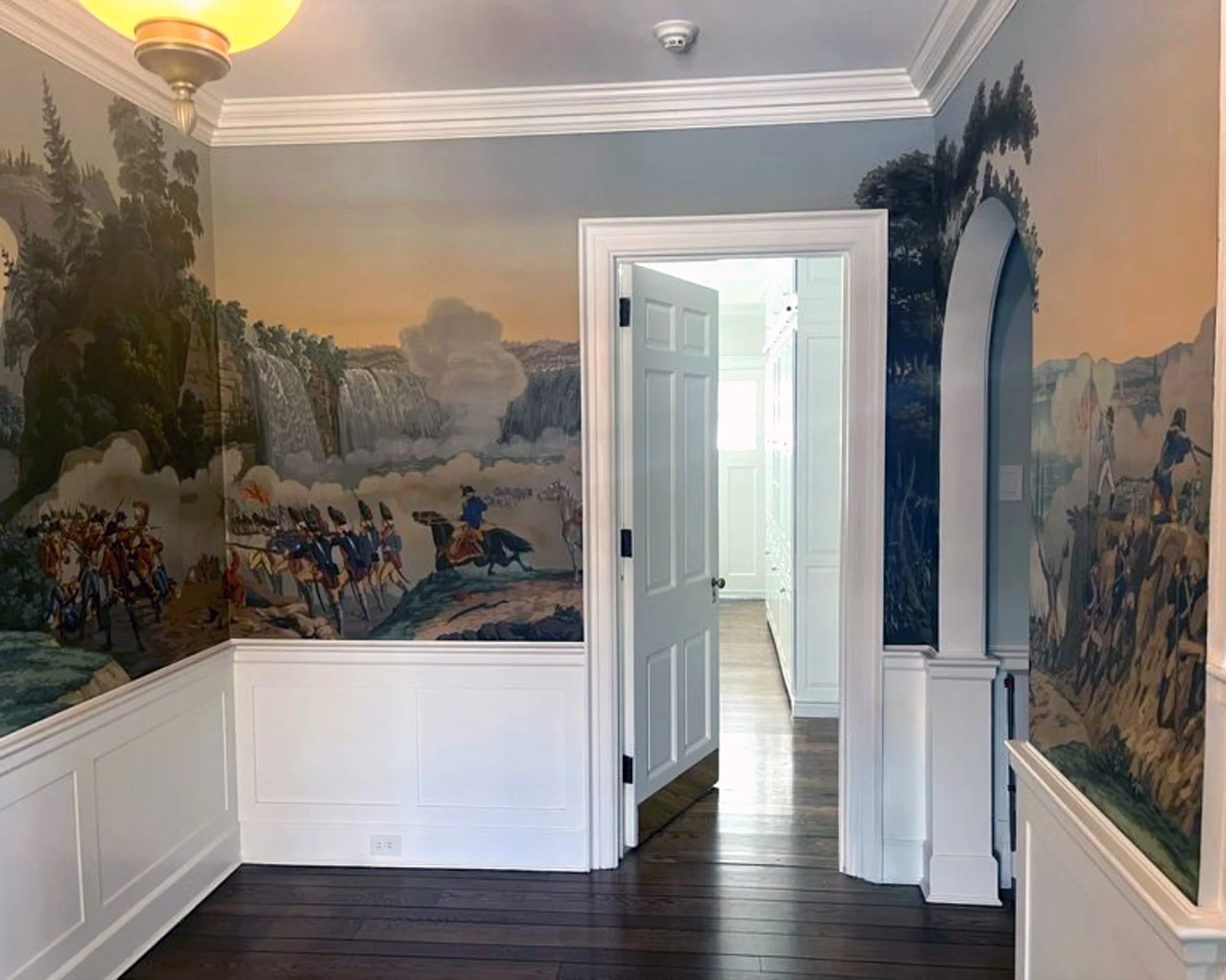 Zuber War of Independence wallpaper after restoration