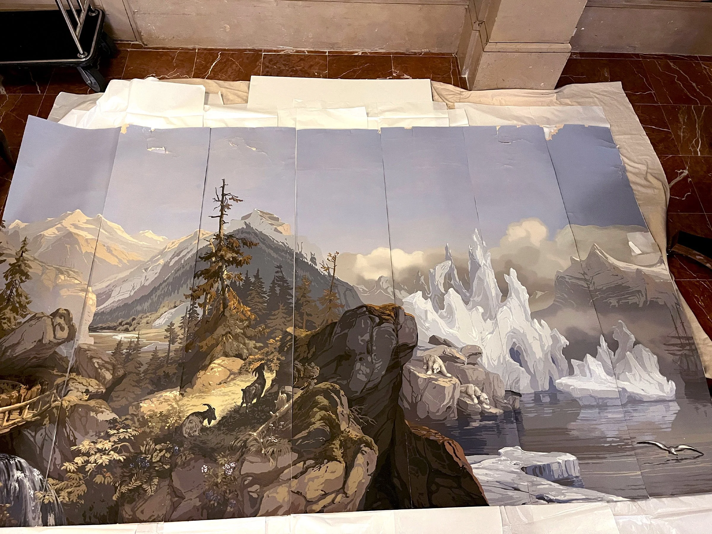 Antique Zuber Les Zones Terrestres scenic wallpaper prior to restoration