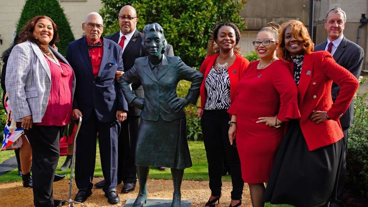 Henrietta Lacks: Family sue over ‘billions’ made from dead woman’s living cells The Time newspaper article