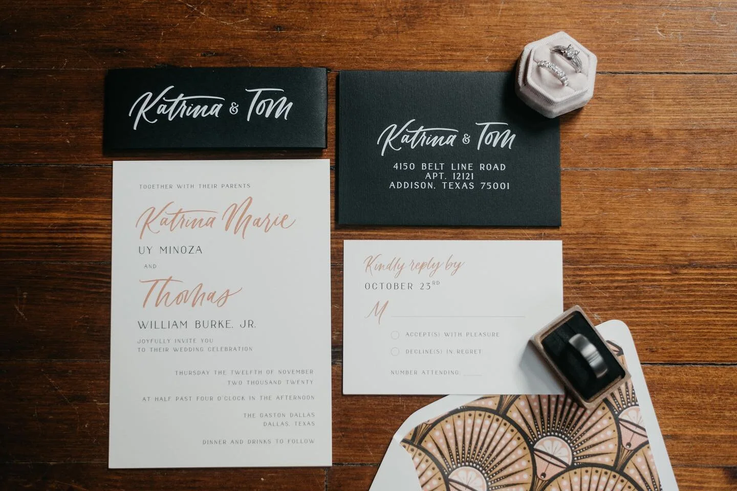 Saturdays are still for the weddings. ✨ And I&rsquo;m STILL swooning over these photos by @nectarinedreamphotography.