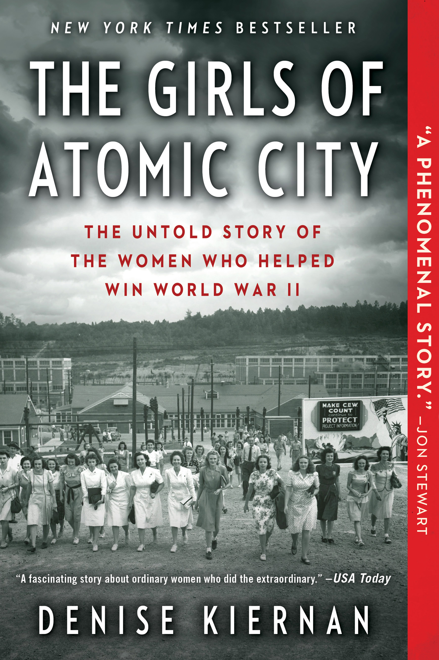 The Girls of Atomic City Paperback