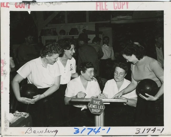 ArchiveBooklet49-Sports078.jpg