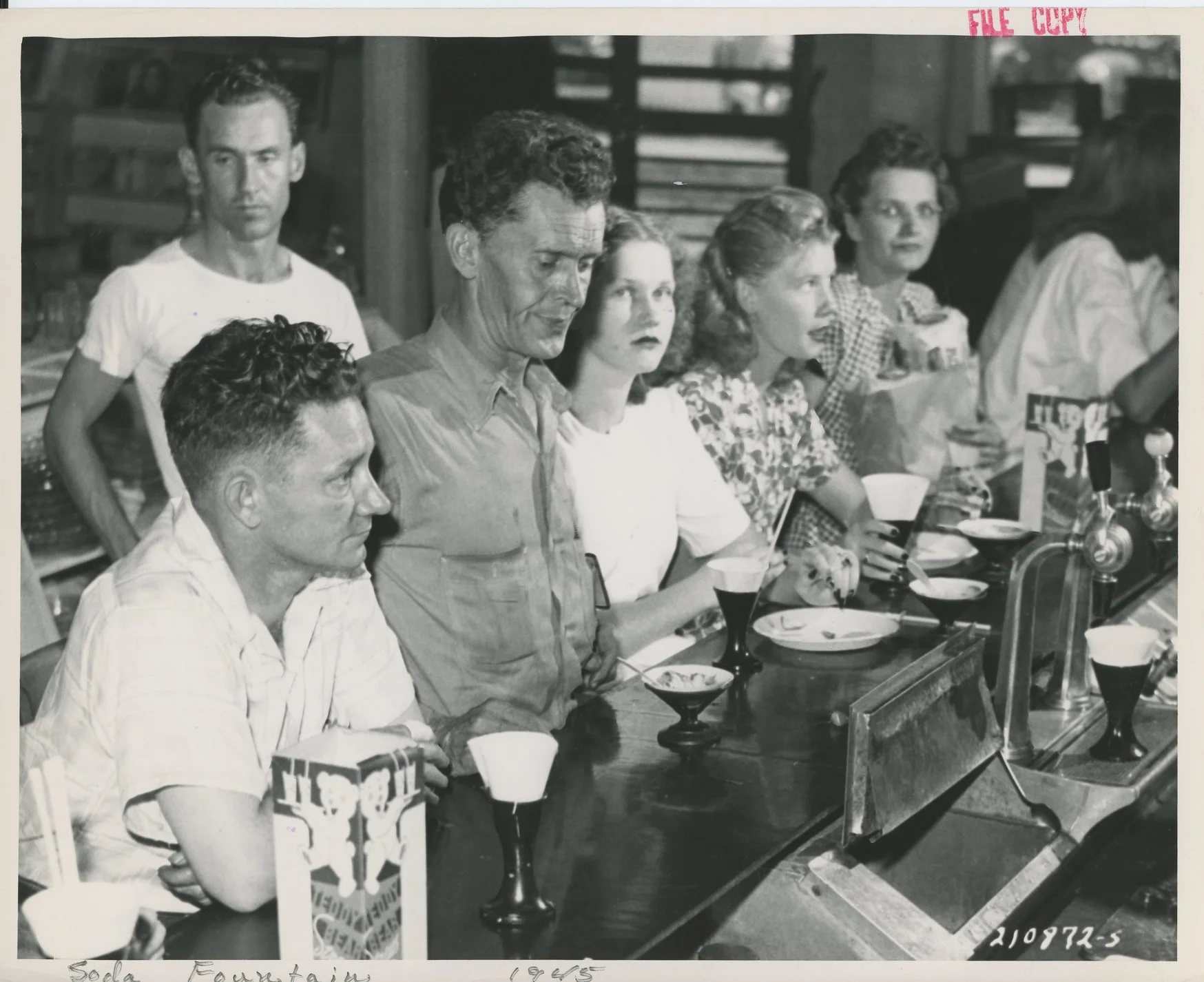 ArchiveBooklet48-Recreat065.jpg