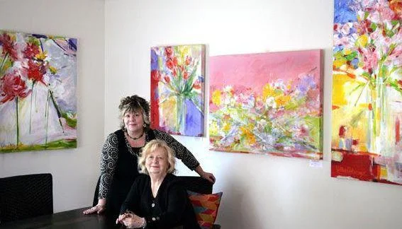 Artist Edie Kellar Mahaney (right) with her daughter, Lolly Mahaney. Portrait by Casalini