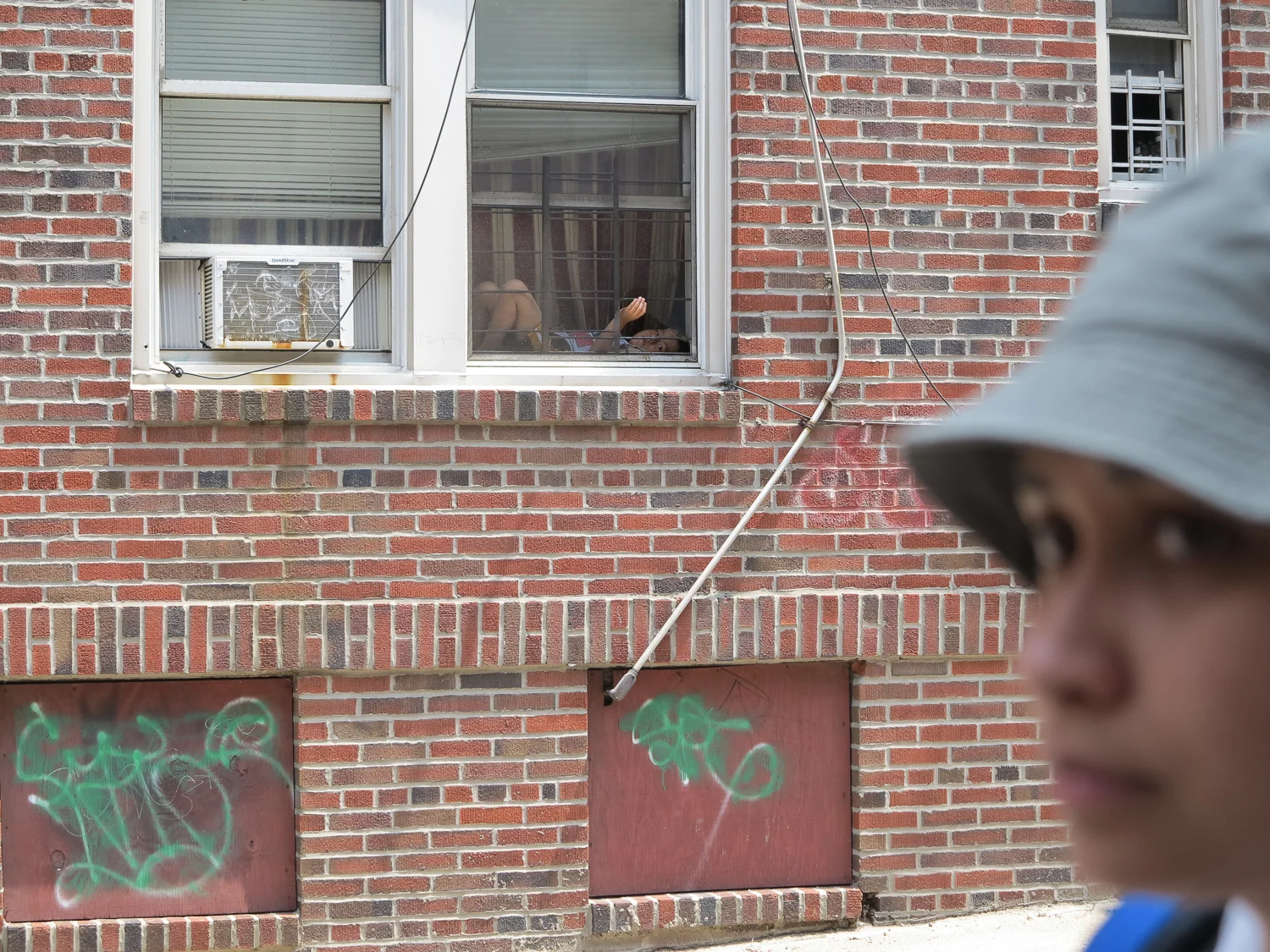 Air-conditioner, Child & Sharon, 2012