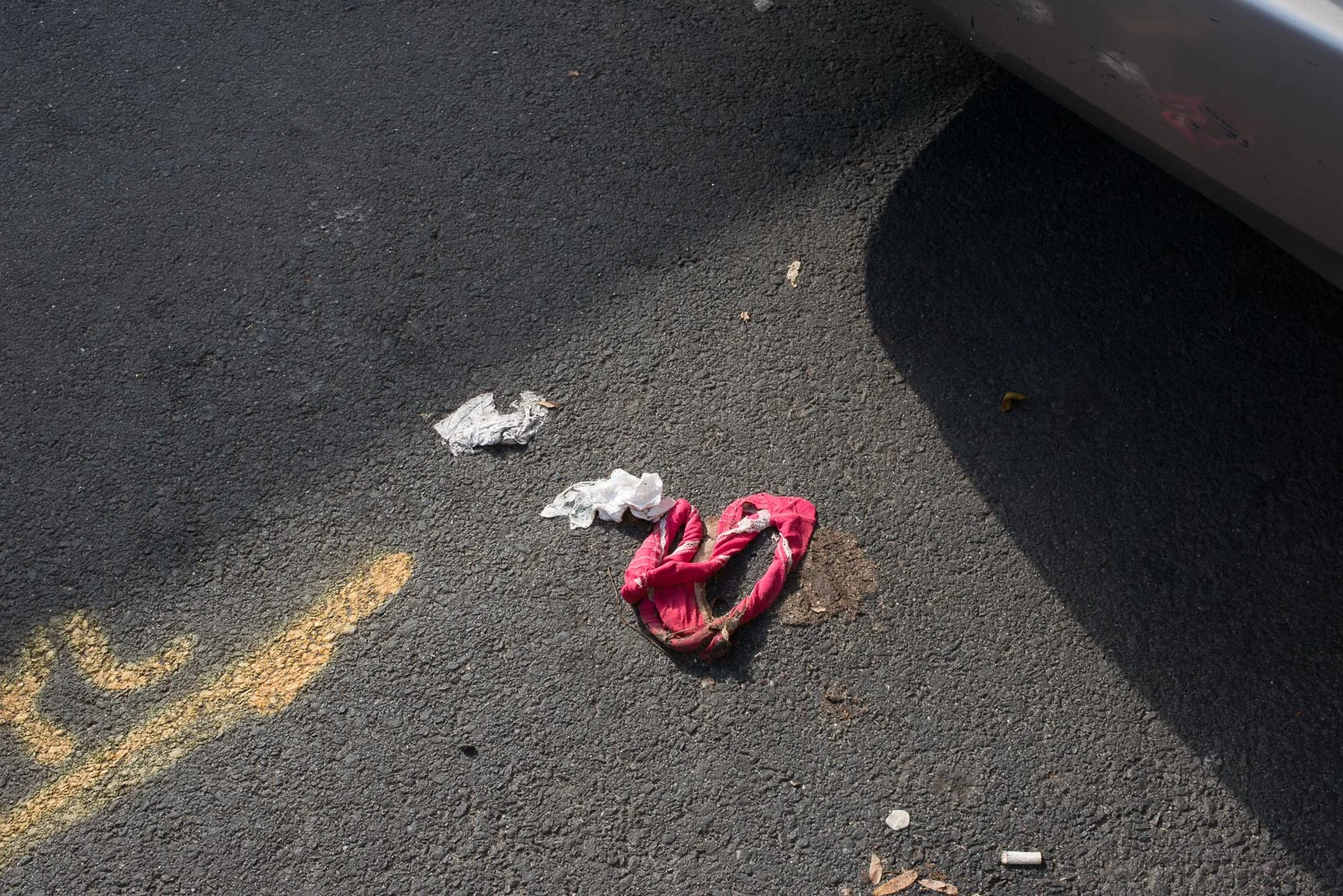 In-between Car Accident, 2015