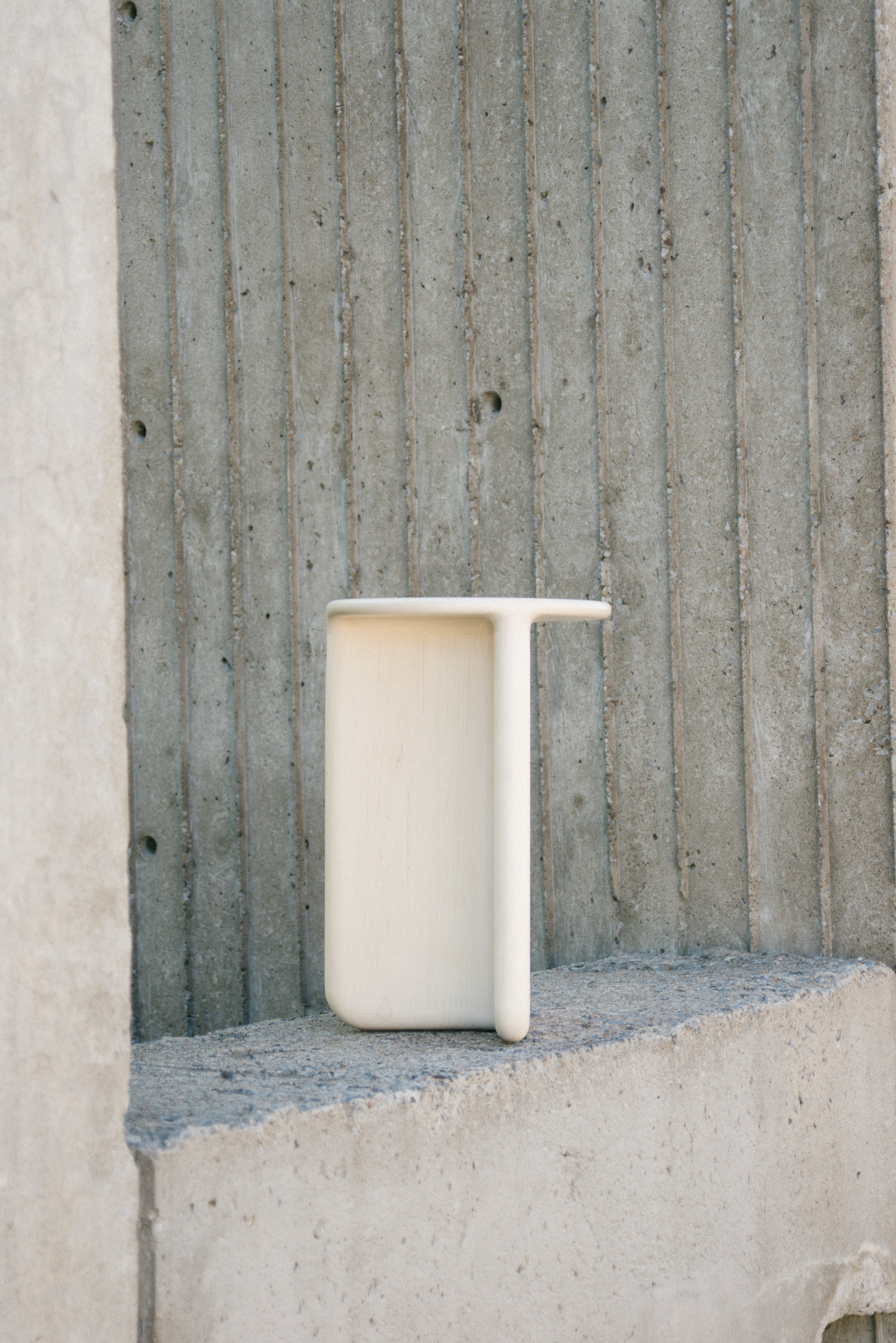 stool bone 07 c.jpg