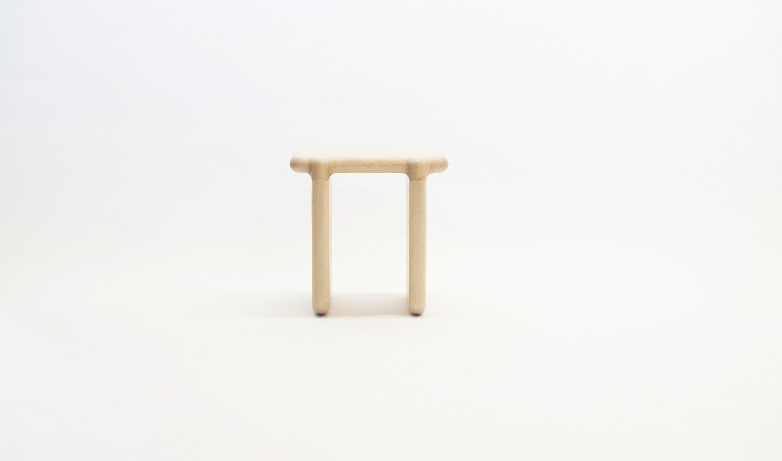 stool_bone_01a_loicbard.jpg