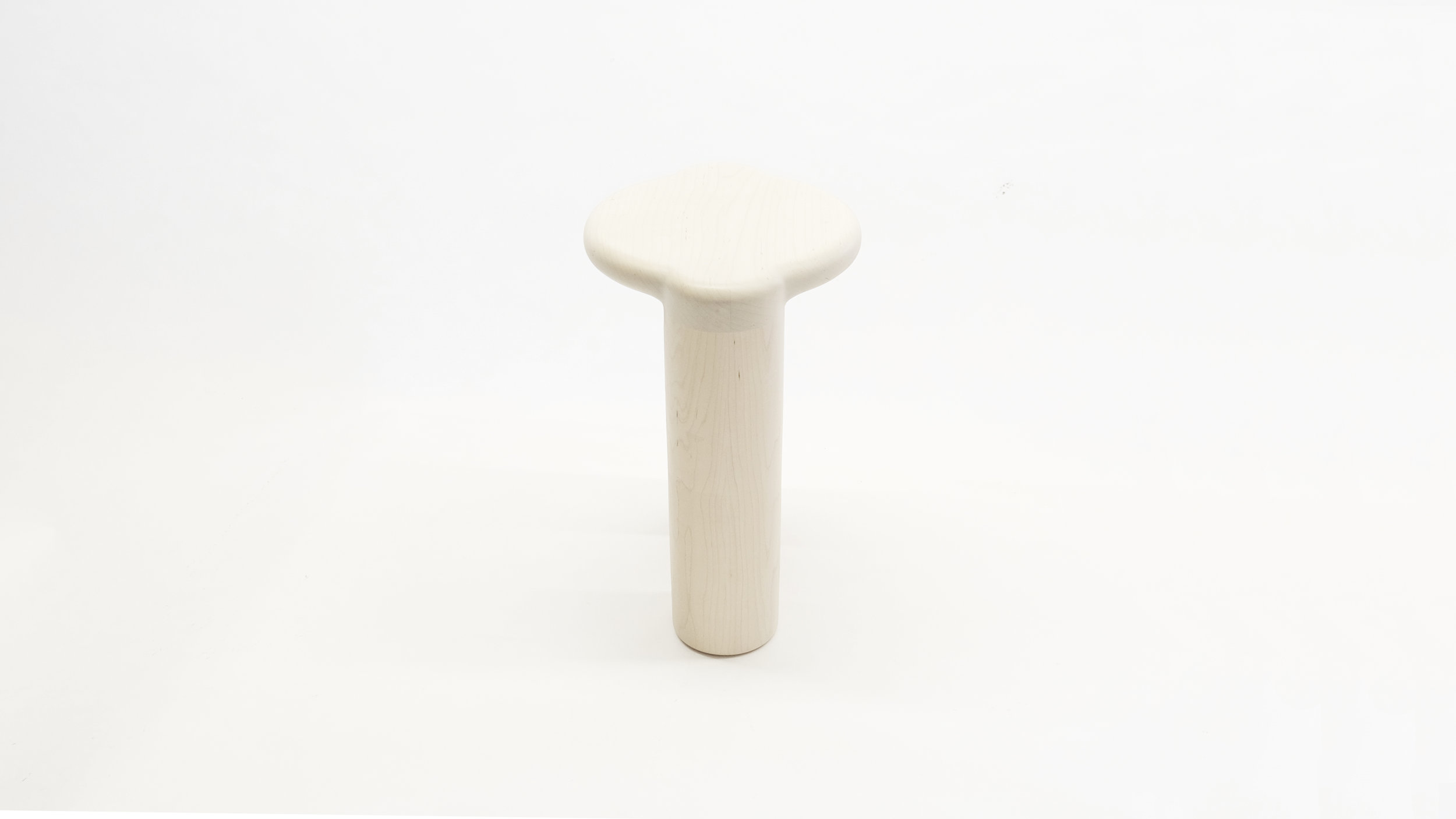 stool_bone_05c loicbard.jpg