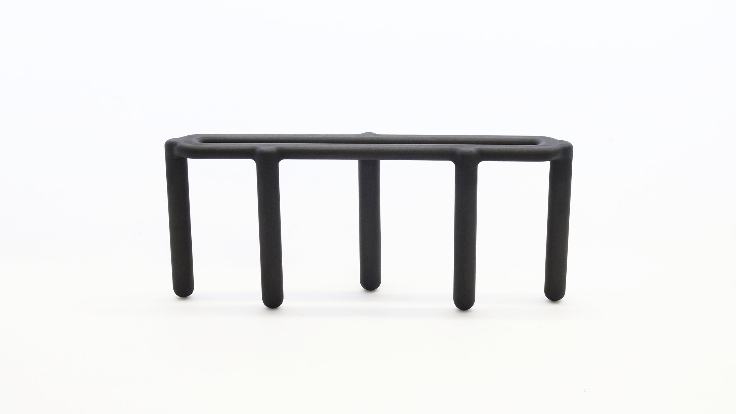 stool_bone_12-2c_loicbard.jpg