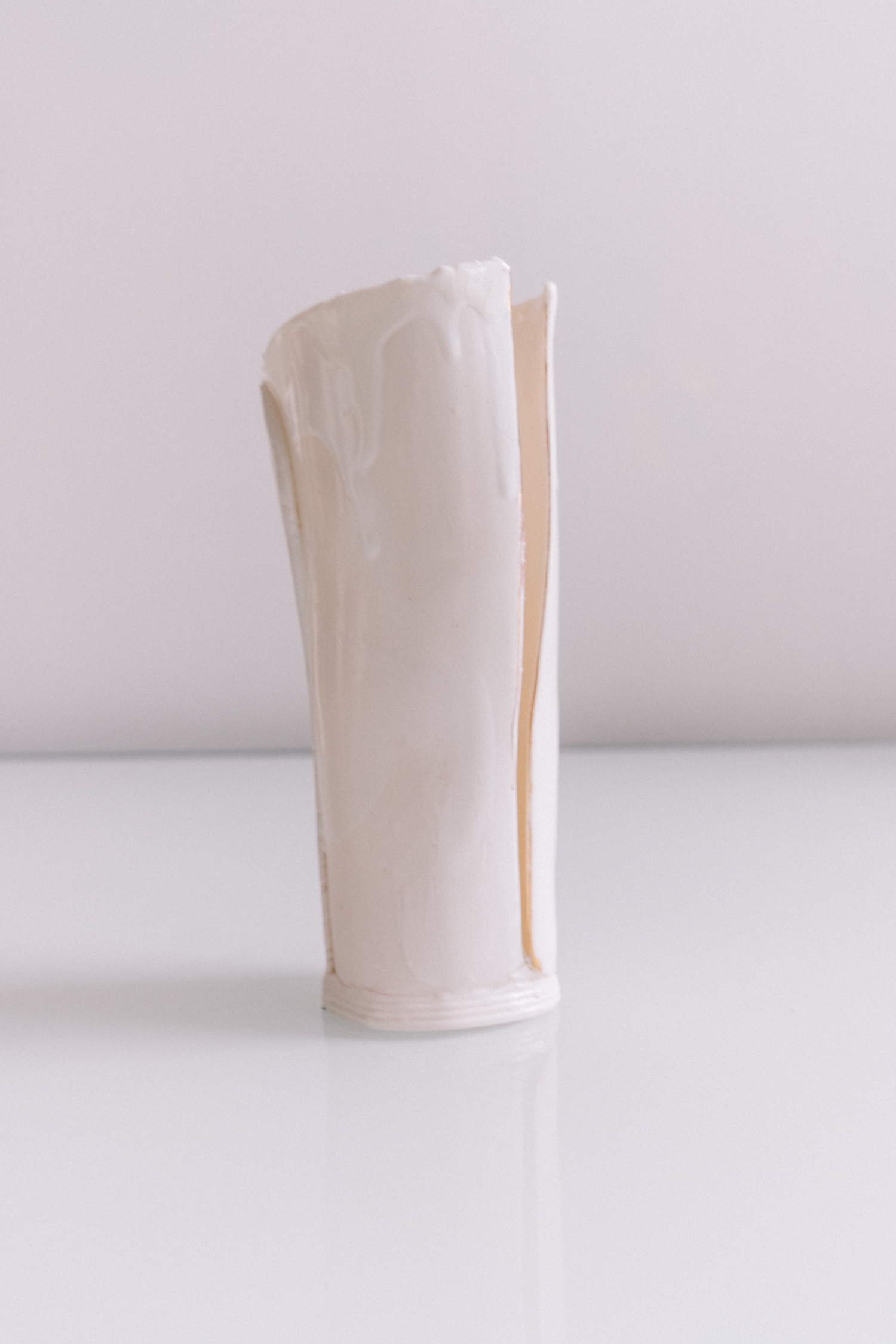 white vase 6 1.jpg