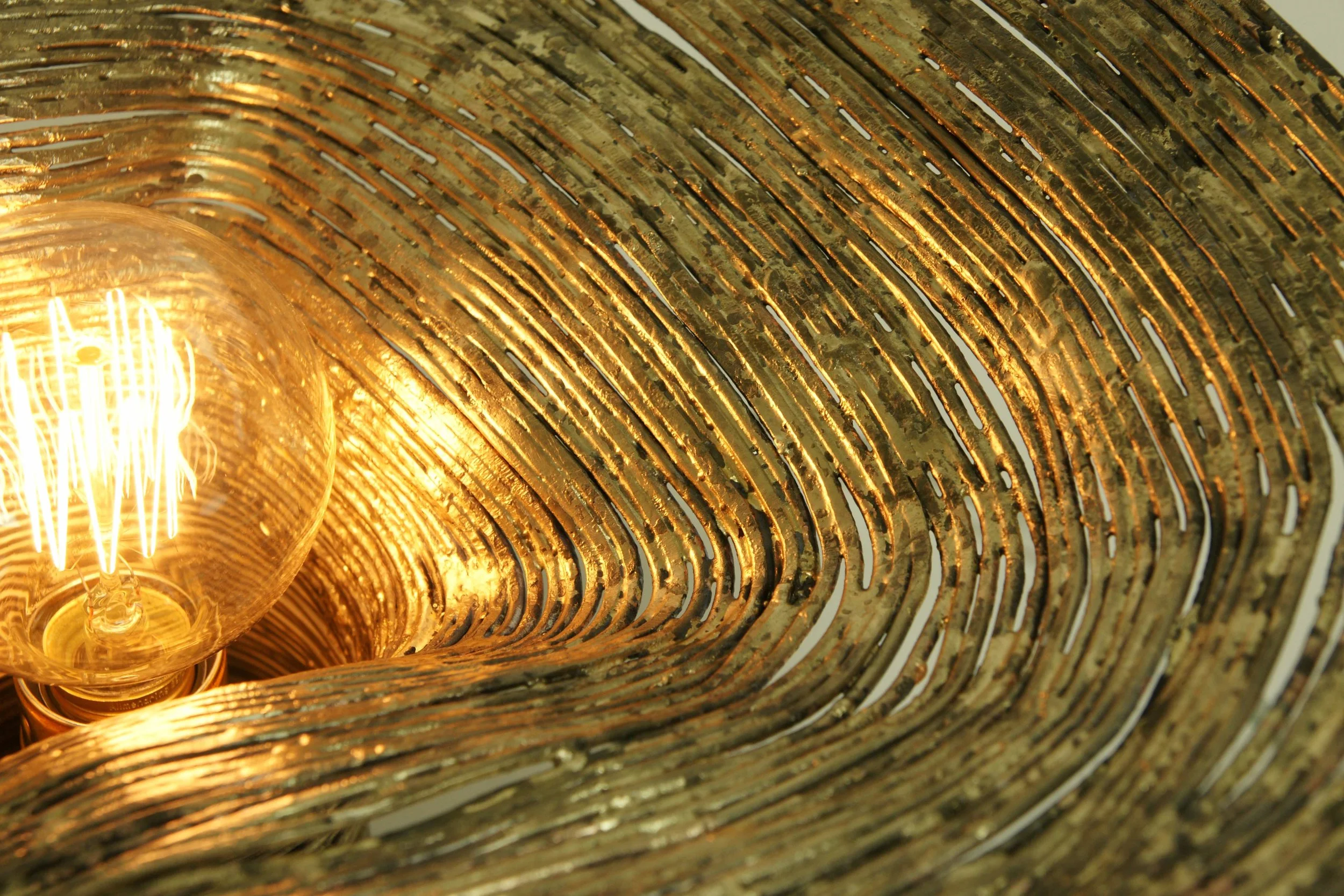 wrap-spruce-table-light_3.jpg