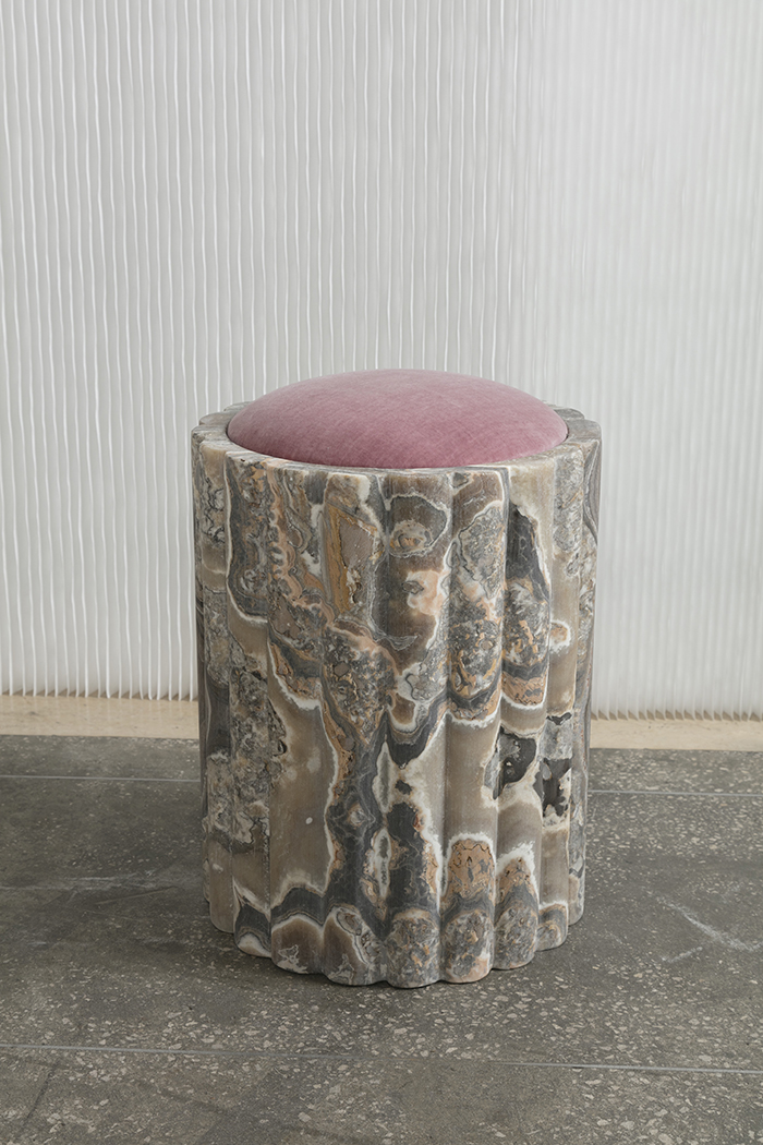 TENDRE MARGUERITE GREY ALABASTER JPEG.jpg