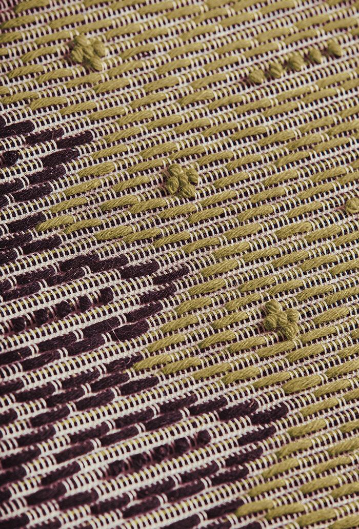 Allover Carpet, by Pretziada Studio, made by Mariantonia Urru_detail_Prugna_verde.jpg