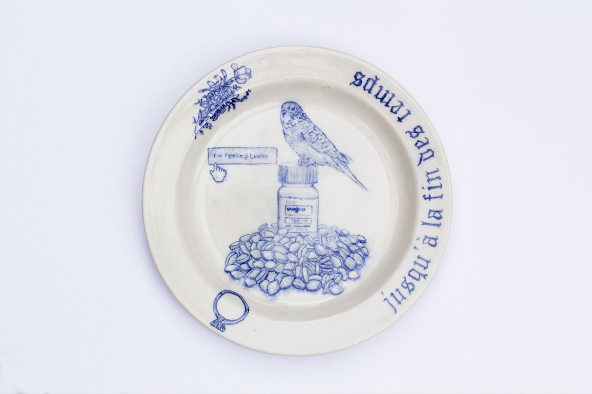 mathieu-frossard-mundane-plate-jusqu-a-la-fin-des-temps-2018-stoneware-cobalt-blue-underglaze-glossy-glaze-195x195x17mm.jpg