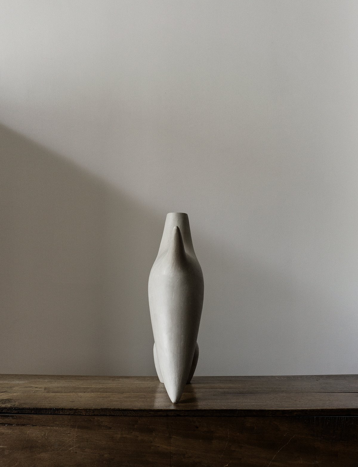 Dove-Vase-ceramics-cosmiq-cosmin-florea-3.jpg