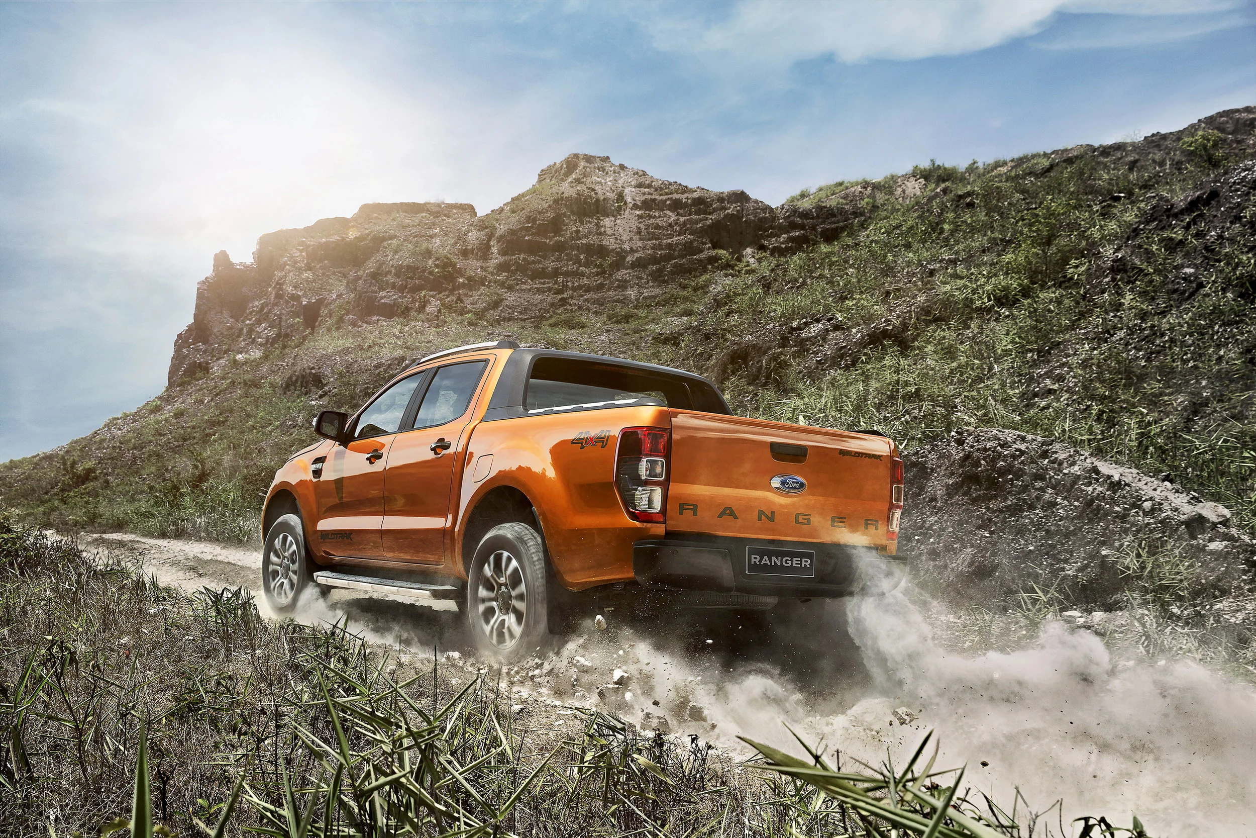 Ranger_Wildtrak_Hyiene_Action_Rear_610_04.jpg