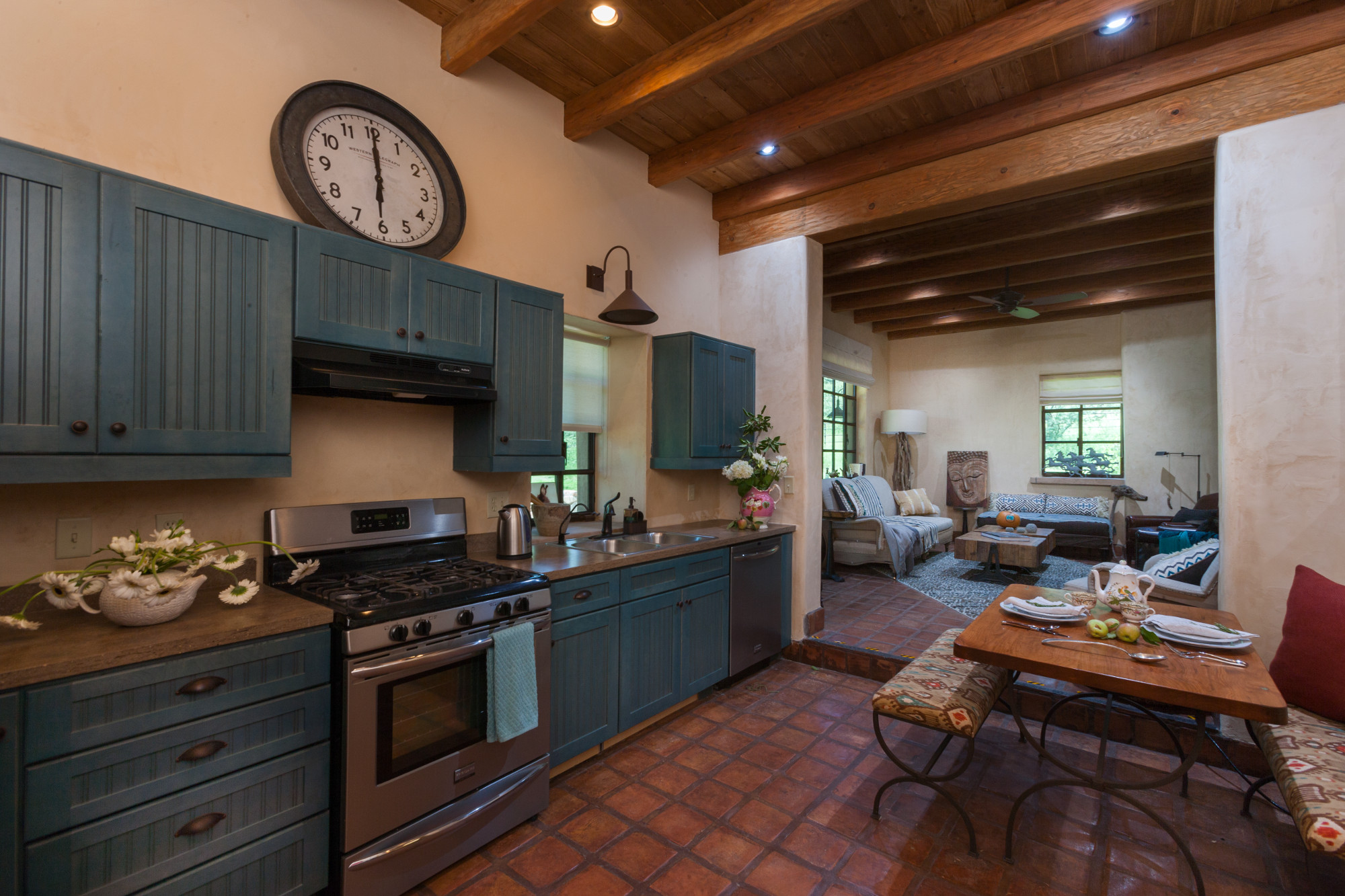 tom_gardener_cabin-.jpg