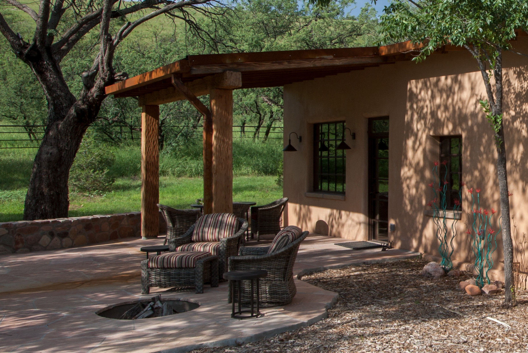 ranch_cabin_exterior.jpg