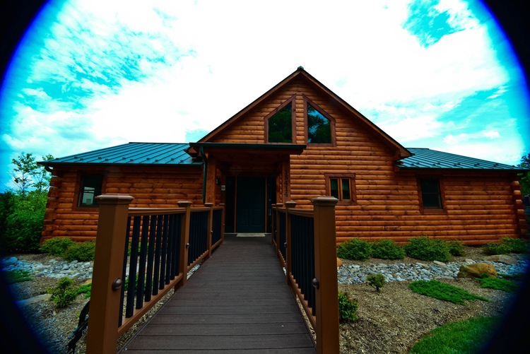 cabin 3.jpeg