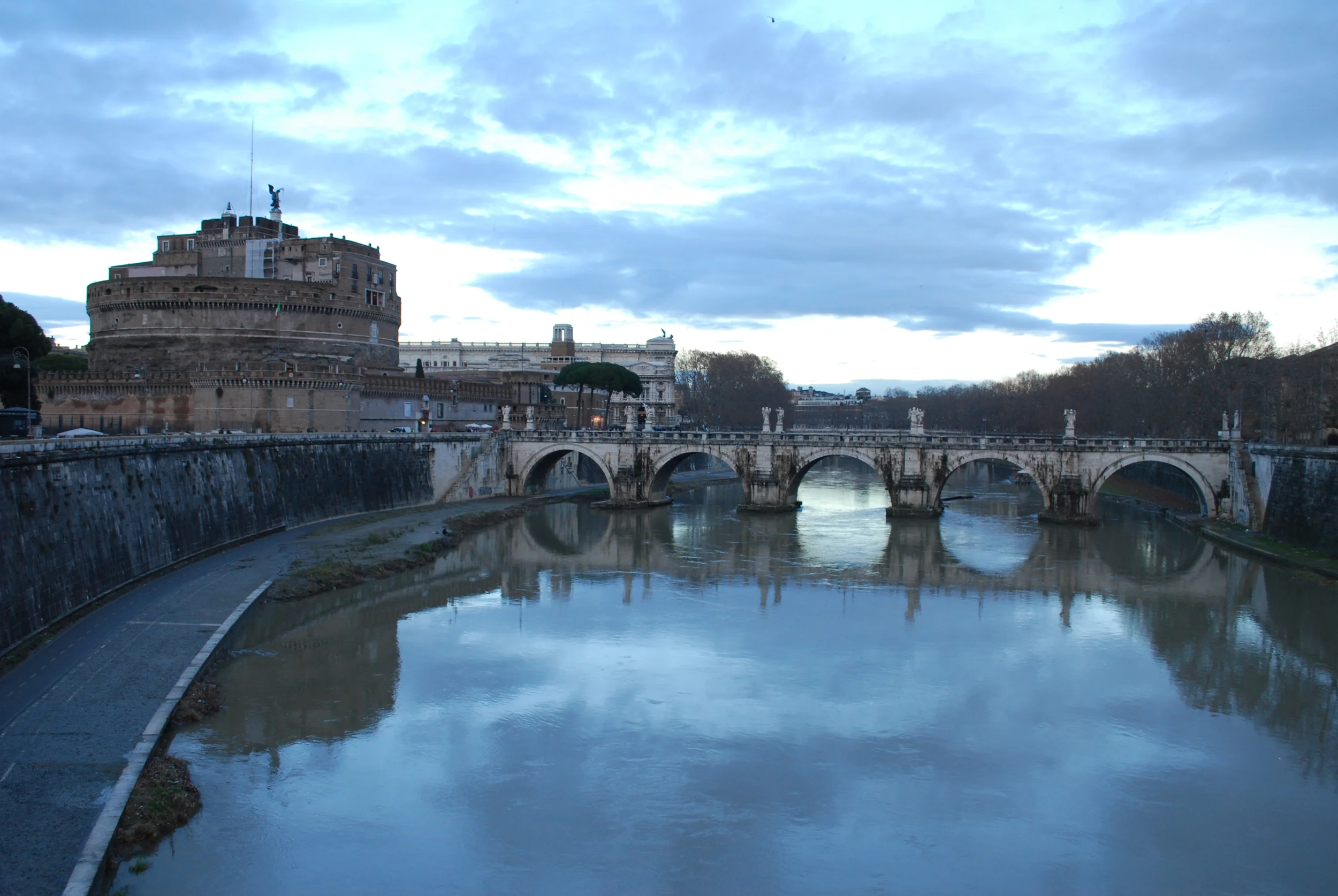 Castel Sant'Angelo, Tiber River, Rome, Italy