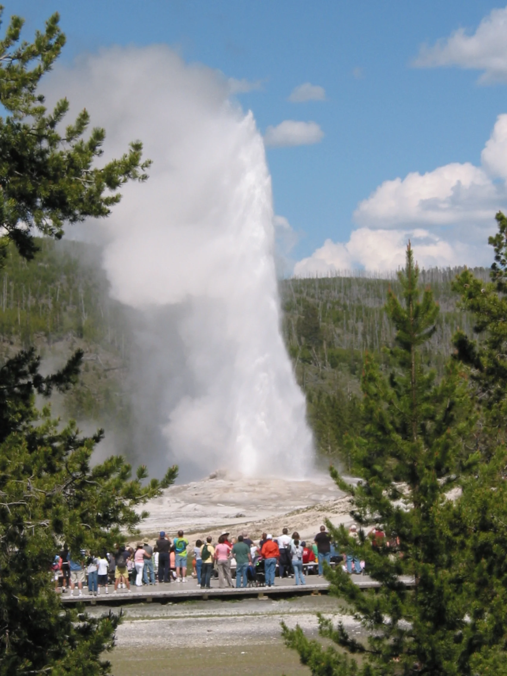 Old Faithful Geyser, Yellowstone National Park