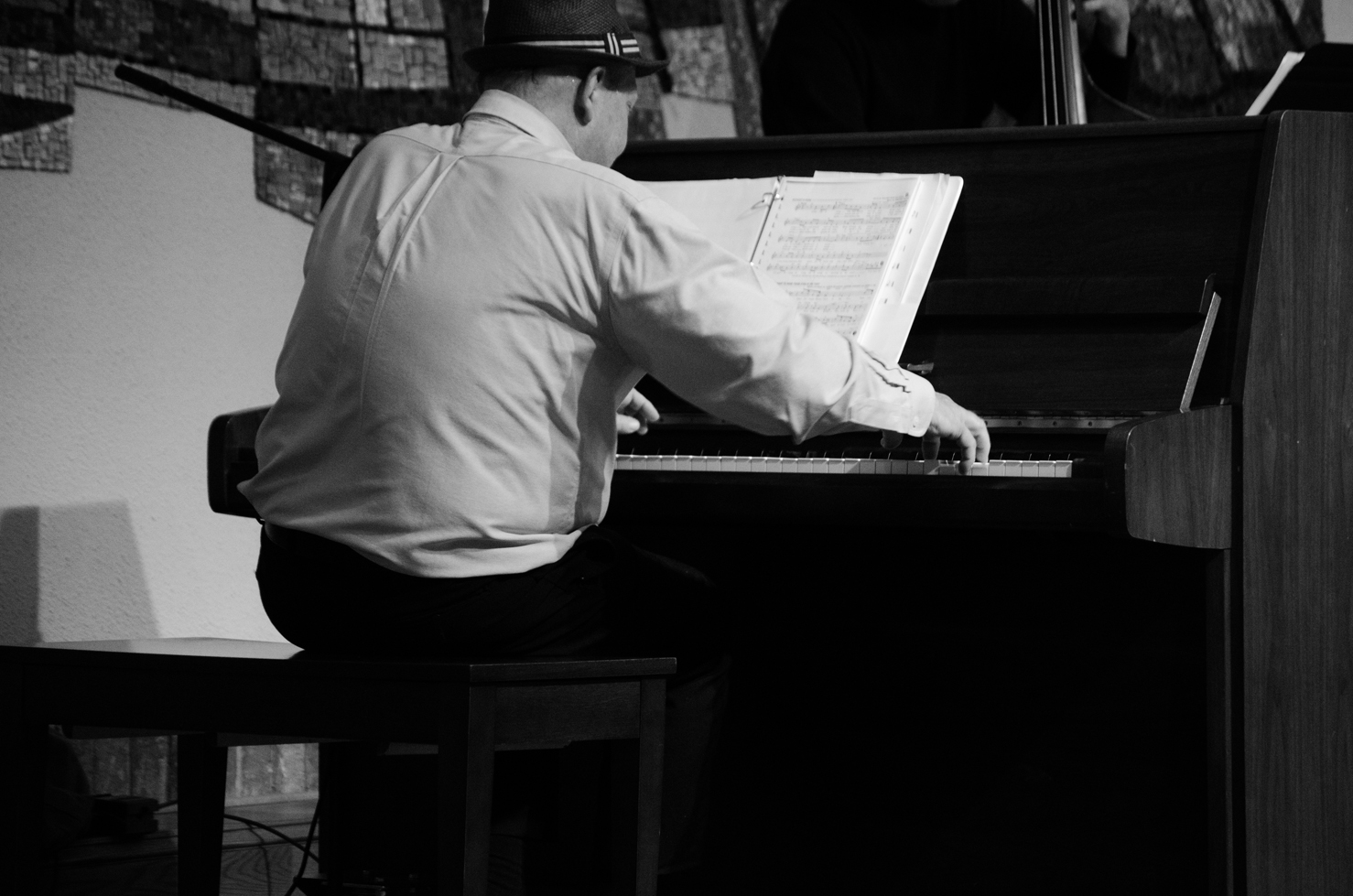 Pianist Peter Lauffer