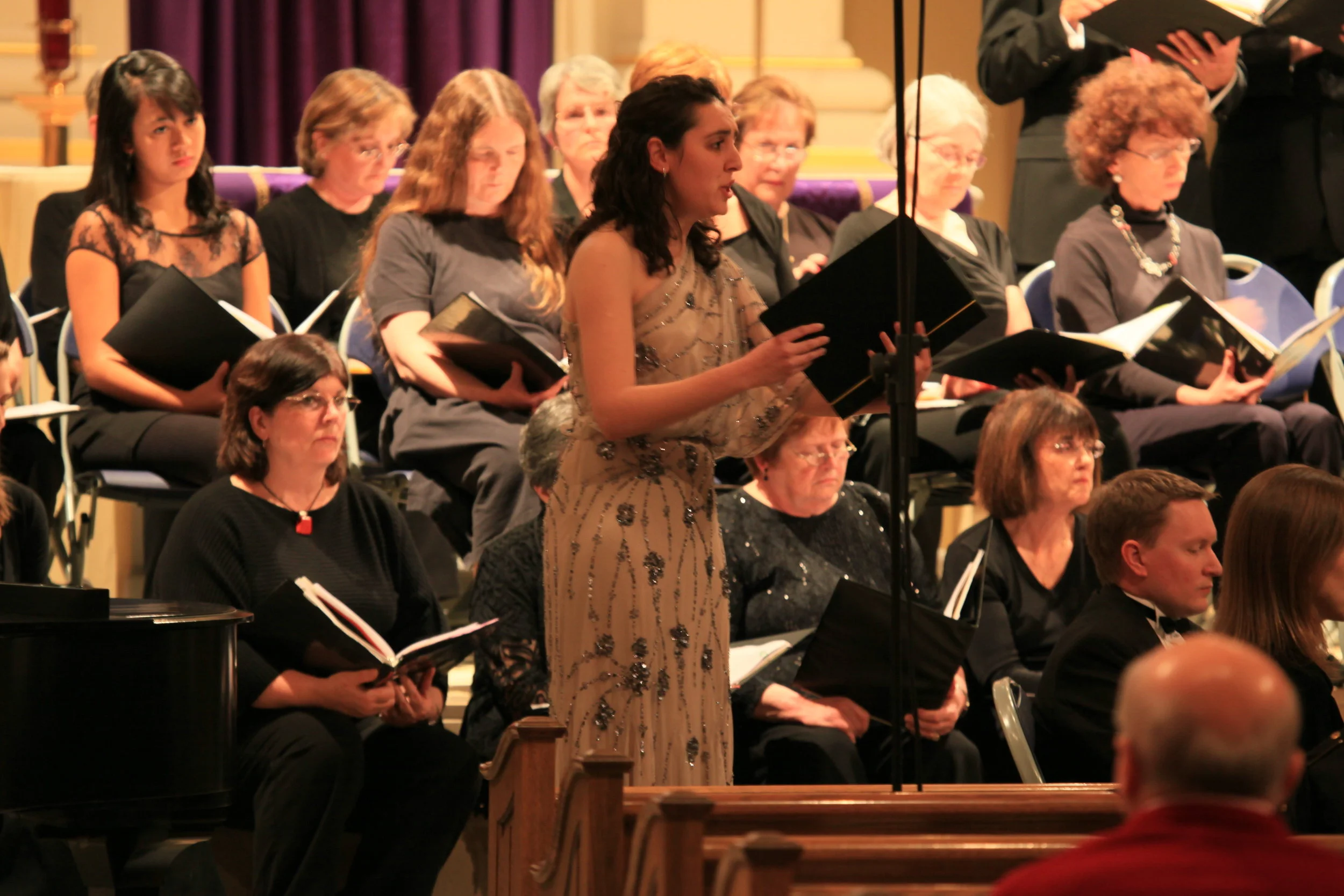  Alexandra Altonjy, mezzo-soprano 